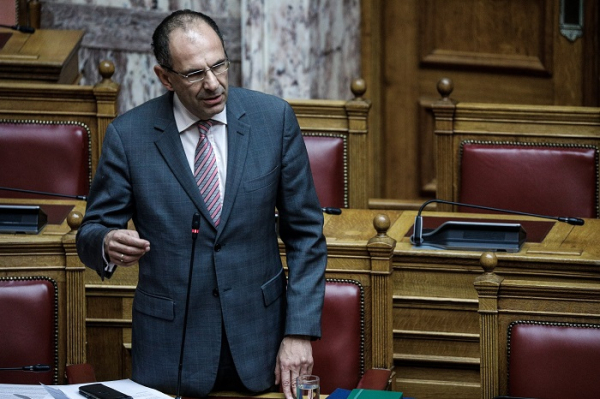 Γεραπετρίτης: Συνεργασία με Γαλλία στον σιδηρόδρομο, στόχος η μεταφορά τεχνογνωσίας