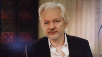 Υπόθεση Ασάνζ: Δημοσιογραφικές ενώσεις ζητούν την απελευθέρωση του ιδρυτή του WikiLeaks