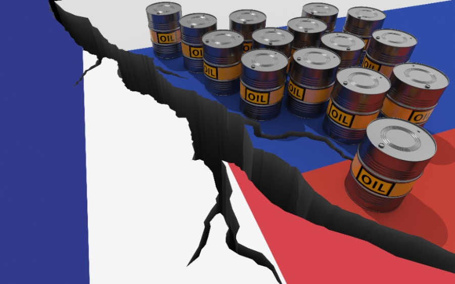 Το πλαφόν στο ρωσικό πετρέλαιο θα λειτουργήσει, επιμένουν οι υπουργοί της ΕΕ