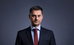 Θεοχάρης: Έχουμε συνολικό, προσεκτικό και ισορροπημένο σχέδιο για ασφαλές άνοιγμα του τουρισμού