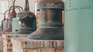 Η εμπειρία του ούζου στο Πλωμάρι