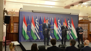 Κ. Πιερρακάκης: Στηρίζουμε τη φιλόδοξη προσπάθεια της Ουγγαρίας να ενταχθεί στη ζώνη του ευρώ