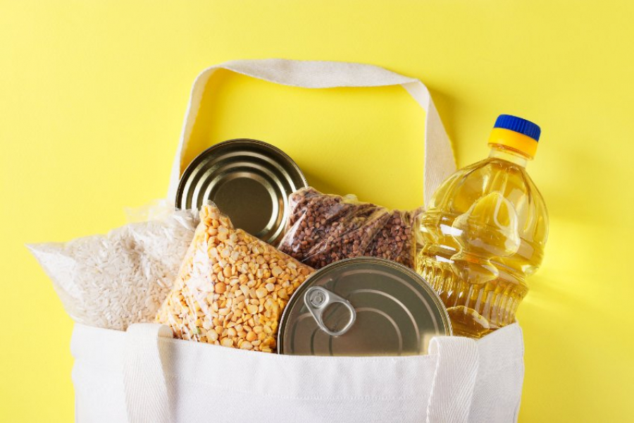 Βρετανία: Η άνοδος του κόστους διαβίωσης στρέφει τους πολίτες προς φθηνότερες λύσεις διατροφής