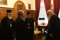 Είσοδος στην ψηφιακή εποχή για 4000 ενορίες