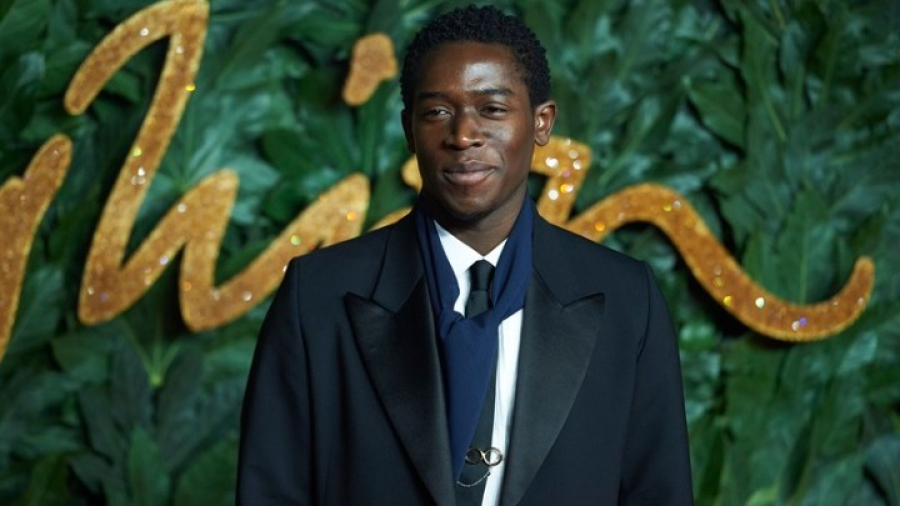 Νέο φαβορί για τον ρόλο του Τζέιμς Μποντ, ο Ντάμσον Ίντρις