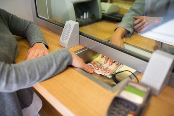 Τροποποιήσεις στις διατραπεζικές συναλλαγές, λόγω καθολικού Πάσχα - Διευκρινίσεις της ΕΕΤ
