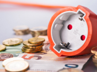 Έρευνα ΕΕΑ: Οι Έλληνες καταναλώνουν λιγότερο και ανησυχούν περισσότερο για την ενέργεια