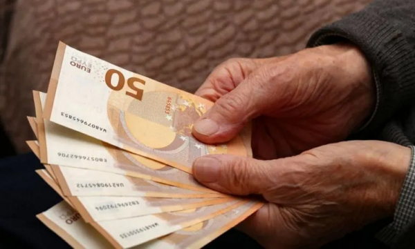 Ξεκινά η έκδοση συντάξεων fast track και «συντάξεων εμπιστοσύνης»