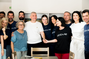 AbbVie: Πρωτοβουλίες κοινωνικής προσφοράς στους Δήμους Αμαρουσίου και Αλμωπίας