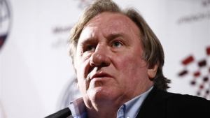 Ιταλία: Ο Ζεράρ Ντεπαρντιέ γρονθοκόπησε τον "τελευταίο των παπαράτσι"