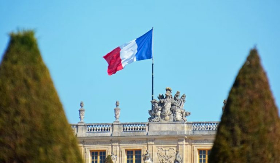 Στο 5,5% το δημοσιονομικό έλλειμμα της Γαλλίας το 2023