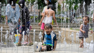 Η κλιματική αλλαγή «καίει» το Τόκιο: Δέκα συνεχόμενες μέρες καύσωνα με θερμοκρασίες άνω των 35 βαθμών