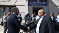 Ν. Ανδρουλάκης από Σαντορίνη: Προστιθέμενη αξία στον πρωτογενή τομέα, τη μεταποίηση και τον τουρισμό για κάθε νησί των Κυκλάδων