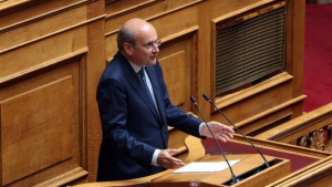 Χατζηδάκης: Μόνο βελτιώσεις φέρνει το ν/σ για κόκκινα δάνεια