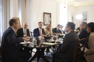 Ιαπωνικό ενδιαφέρον για επενδύσεις σε ενέργεια και μεταφορές