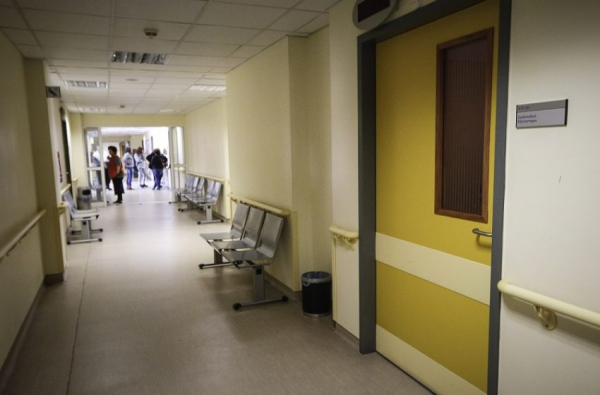 Ξεπερνά το 30% η αύξηση στα πνευμονολογικά και παθολογικά ιατρεία των νοσοκομείων