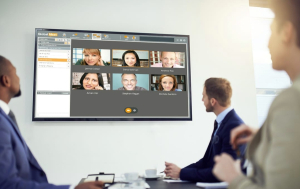 Στελέχη επιχειρήσεων στην Ελλάδα αποκτούν πρόσβαση σε διεθνή διοικητικά συμβούλια μέσω του VAB