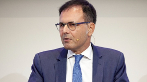 Αλέξης Πατέλης: Επιστρέφει στις επιχειρήσεις με την Patelis Macro