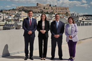 Παπασταύρου: Συνεργασία για επέκταση του Διαδρόμου με Β. Μακεδονία και Σερβία