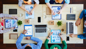 Επιχειρηματικότητα: Τι αλλάζει με το νέο νομοσχέδιο για ενάρξεις επιχειρήσεων - εμπορικά σήματα και πρόστιμα