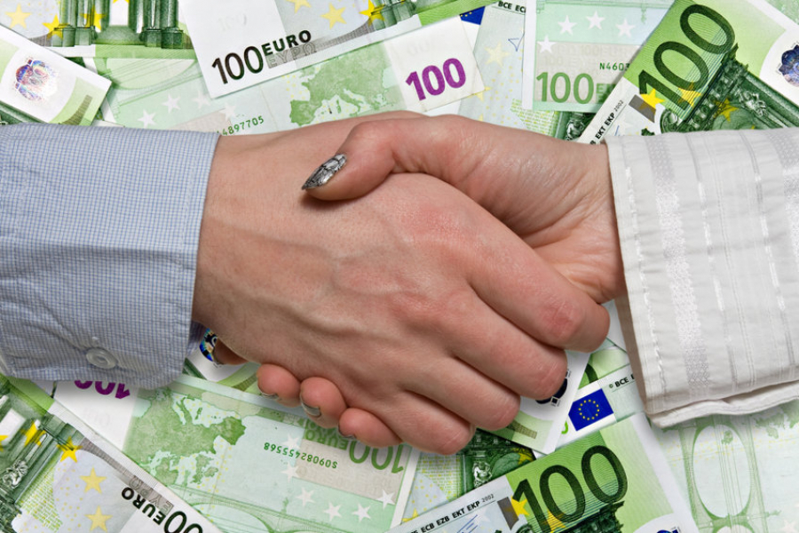Βουλγαρία: Η κυβέρνηση εγκρίνει το σχέδιο υιοθέτησης του ευρώ