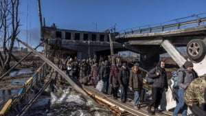 Δράμα χωρίς τέλος στη Μαριούπολη: Χιλιάδες κάτοικοι έχουν αρπαγεί και μεταφερθεί βιαίως σε ρωσικό έδαφος