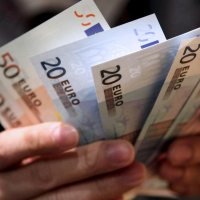 Τι σημαίνει η αύξηση 2% του κατώτατου μισθού