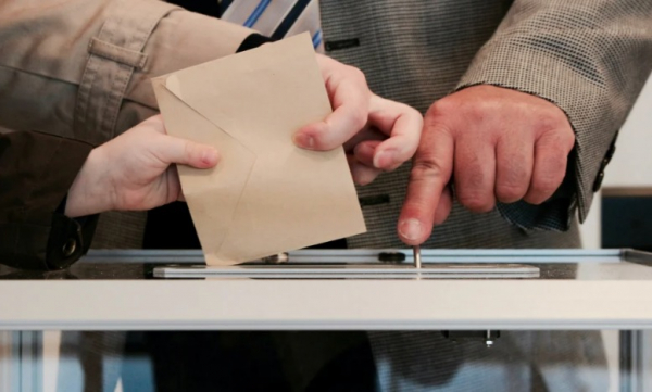 Γερμανία - Δημοσκόπηση: Tο 67% εκτιμά ότι ο επόμενος Καγκελάριος θα είναι ο Όλαφ Σολτς