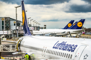 Lufthansa: Ζημίες το α τρίμηνο, λόγω της αύξησης της τιμής των καυσίμων