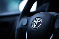 Toyota: Καλύτερα των εκτιμήσεων τα λειτουργικά κέρδη