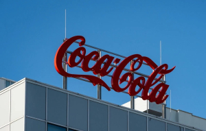Coca-Cola HBC: Προχωρά σε τριπλή έκδοση ομολόγων συνολικού ύψους 10 δισ. ευρώ