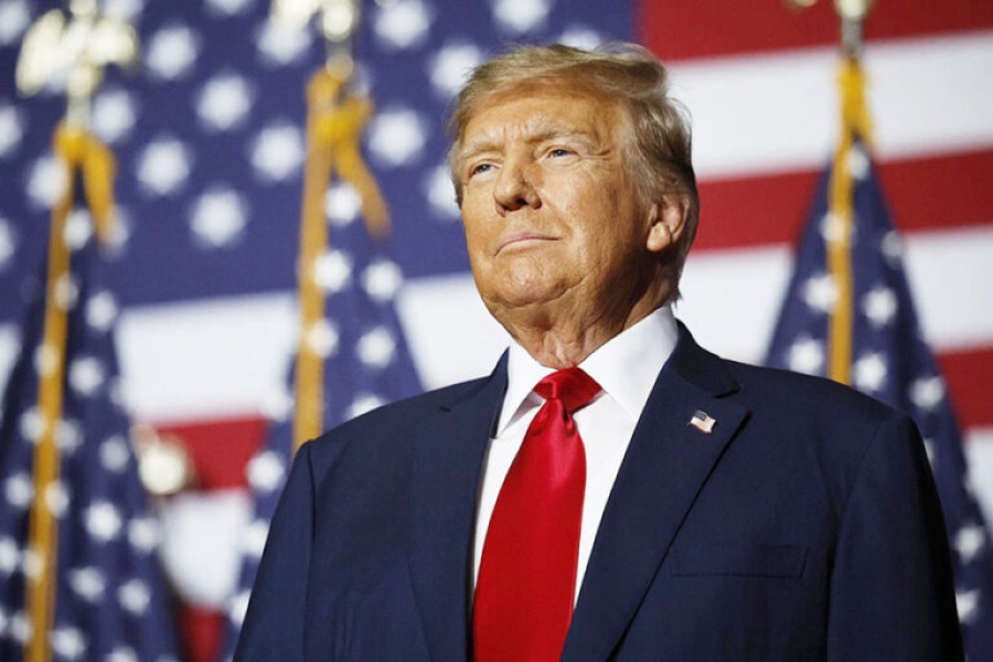 Reuters/Ipsos: Μειώθηκε το ποσοστό αποδοχής του Τραμπ, καθώς οι Αμερικανοί ανησυχούν για την οικονομία