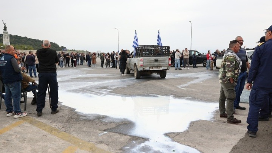 Μυτιλήνη: Κλιμακώνουν τις κινητοποιήσεις τους οι κτηνοτρόφοι της Λέσβου