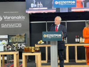 Ο Γιάννης Ανδριανός στα εγκαίνια της 12ης ΕΞΠΟΤΡΟΦ