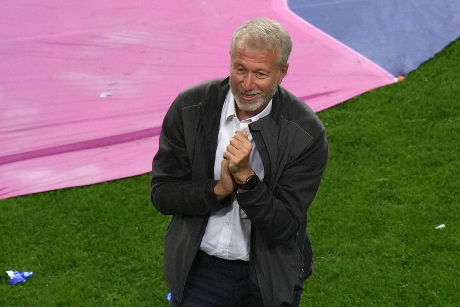 Τσέλσι: Στον «αέρα» η εξαγορά από τον Μπόλι λόγω Αμπράμοβιτς