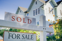 ΗΠΑ: &quot;Βουτιά&quot; 3,9% στις επικείμενες πωλήσεις κατοικιών τον Απρίλιο