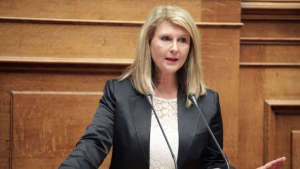 Βούλτεψη: Όποιος ισχυρίζεται ότι γίνονται επαναπροωθήσεις να φέρει αποδείξεις