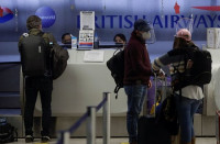 Βρετανία: Οι αρχές σχεδιάζουν την χρήση της εφαρμογής του NHS για την πιστοποίηση του εμβολιασμού στα διεθνή ταξίδια