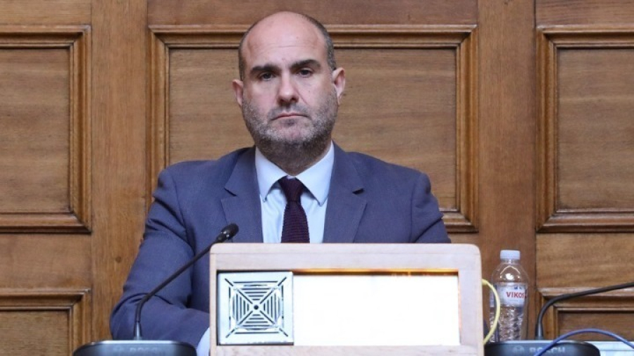 Δημήτρης Μαρκόπουλος: "Δεν προβλέπεται να δοθεί 13η σύνταξη και μισθός στους δημόσιους υπάλληλους "