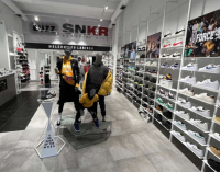 Sports Vision: Άνοιξε το 16ο κατάστημά της, Buzz, στη Λάρισα