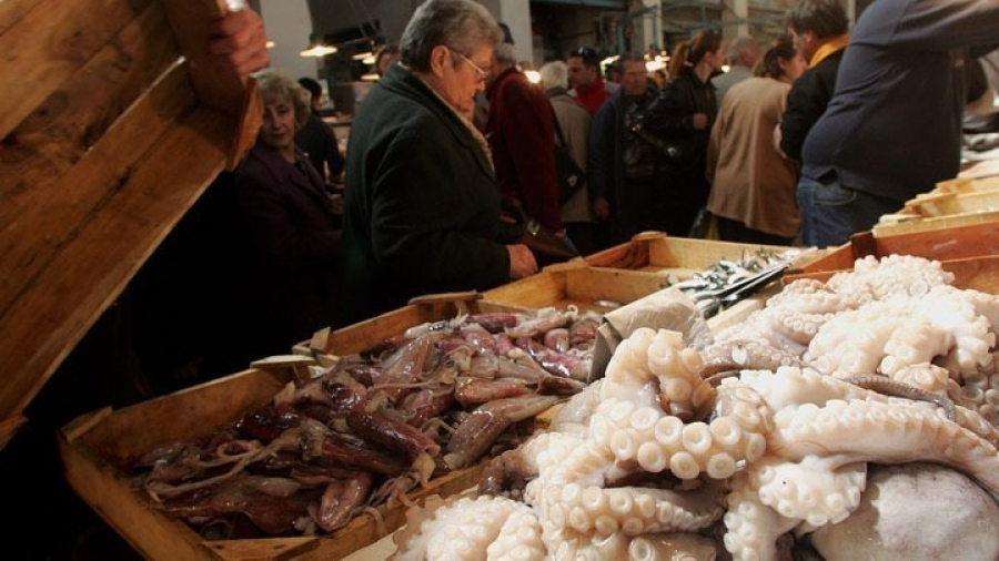 Aνοικτά καταστήματα στην Αγορά του Καταναλωτή στον Ρέντη, ενόψει Καθαράς Δευτέρας