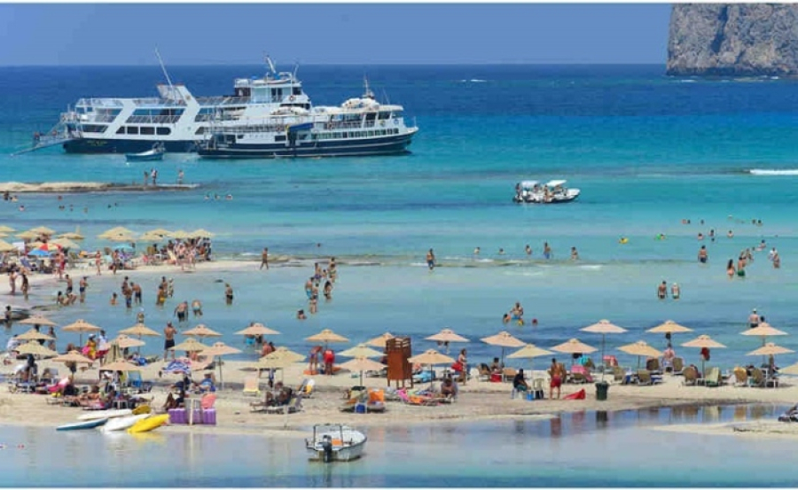 ΙΝΣΕΤΕ: Οι επιδόσεις του ελληνικού τουρισμού την περίοδο Ιανουαρίου-Απριλίου 2025