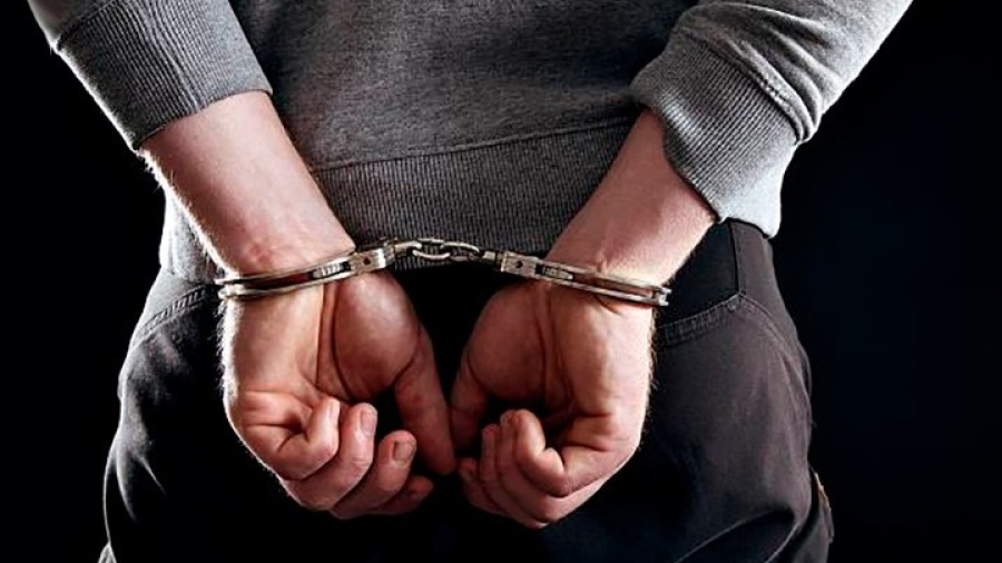 ΕΛΑΣ: Επτά συλλήψεις για κατοχή εμπρηστικών και εκρηκτικών υλών, κροτίδων και βεγγαλικών
