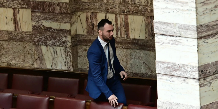 Ελεύθερος ο βουλευτής Κ.Φλώρος μετά την απολογία του