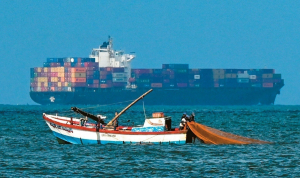 Ερυθρά Θάλασσα: Αύξηση 250% στο κόστος μεταφοράς λόγω των επιθέσεων των Χούθι