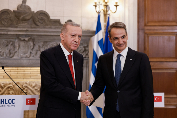 Τι προβλέπει η Διακήρυξη των Αθηνών περί Σχέσεων Φιλίας και Καλής Γειτονίας που υπέγραψαν Μητσοτάκης- Ερντογάν
