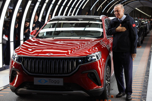 Τουρκία: Αυστηρά μέτρα για να αντιμετωπίσει το αυξανόμενο κύμα εισαγωγών κινεζικών ηλεκτρικών αυτοκινήτων