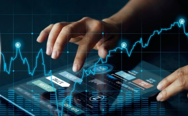 Εκρηκτική αύξηση του e-commerce - Οι Έλληνες ψωνίζουν online με Μ.Ο. δαπάνης 909 ευρώ το τελευταίο εξάμηνο