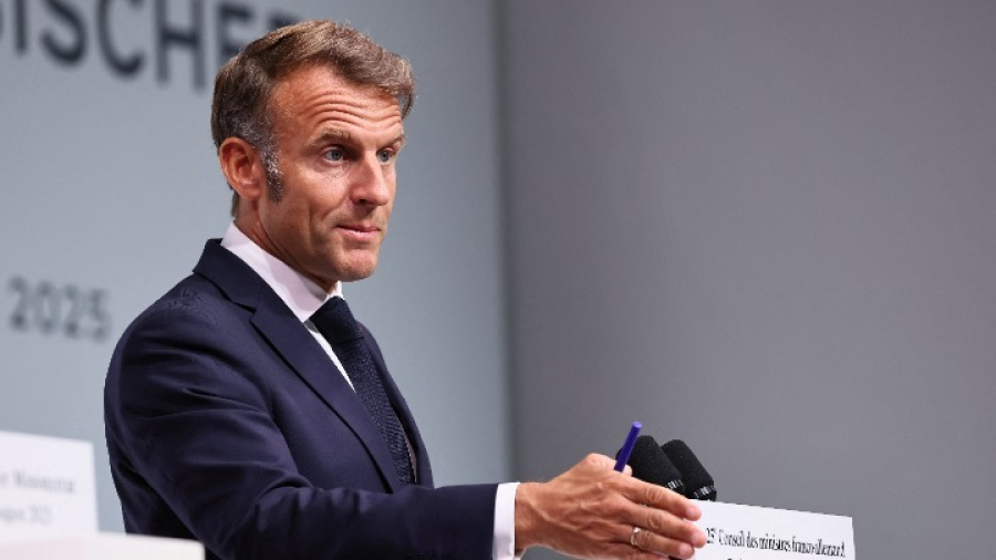 Μακρόν: Χωρίς σύνοδο με τον Ζελένσκι έως τη Δευτέρα, ο Πούτιν θα "έχει εξαπατήσει" τον Τραμπ