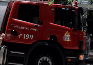Φωτιά σε φορτηγό στην Εθνική: Έκλεισε η Αθηνών - Λαμίας